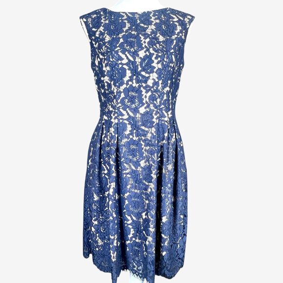 Vince Camuto Blue Lace Overlay Sleeveless A-Line Short Dress Cocktail ~ Sz 8 - Picture 1 of 9
